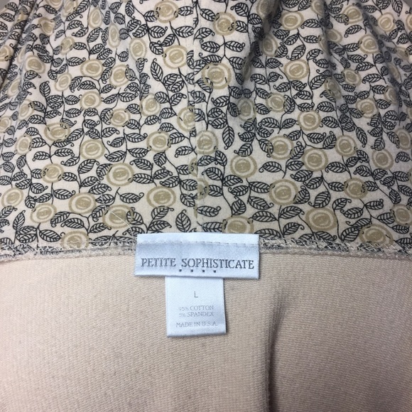 Petite Sophisticate Hoodie Sweatshirt; Low-Neckline; Size Large - Picture 7 of 8